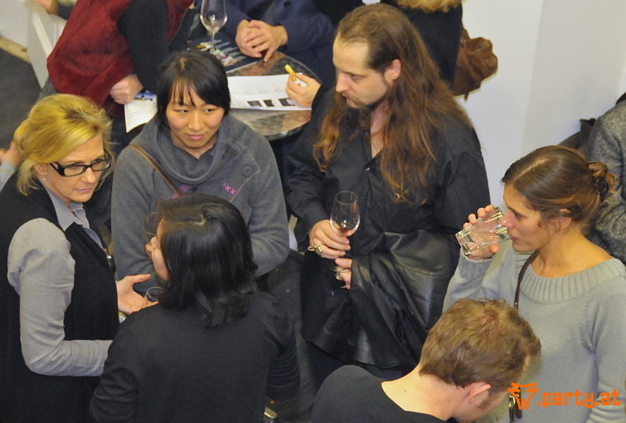 Bild 32 - Vernissage Ausstellung 6 mit der Xing Wein-Community, Galerie Bäckerstrasse 4 Bild 32