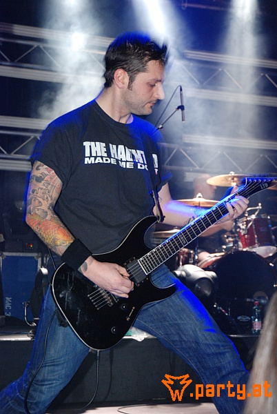 Bild 21 - Heaven Shall Burn "Defending Sparta" PART I: Cataract, Days Of Loss, ((szene)) Bild 21