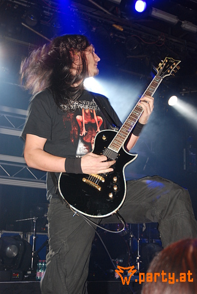 Bild 24 - Heaven Shall Burn "Defending Sparta" PART I: Cataract, Days Of Loss, ((szene)) Bild 24