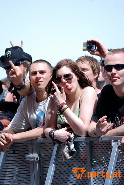 Bild 28 - NOVA ROCK 2010 - Day 1, Pannonia Fields II Bild 28