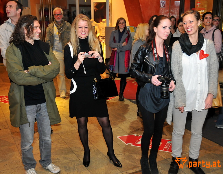 Bild 63 - LOVE*LIEBE*LJUBAV Ausstellung zum Thema Liebe mit Mel Merio live, Generali-Center Showroom Bild 63
