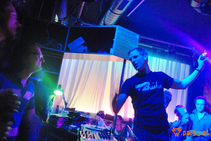 Bild 120 - Treasure Isle : ASHER G - THE ROCKSTEAY DADDY (live), Wirr, Vienna Bild 120