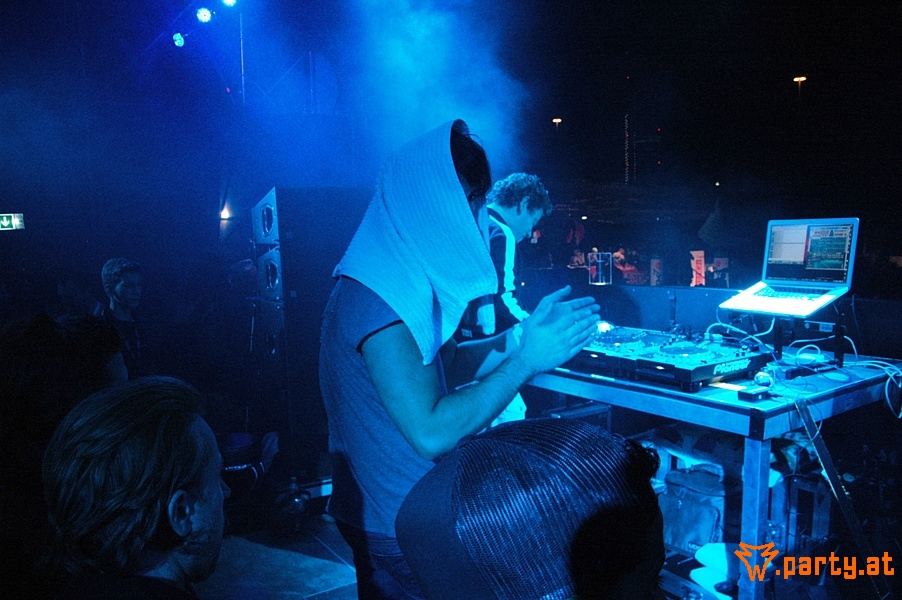 Bild 193 - Sebastien B. Benett, Puls 4-Insel, Radio-Energy-Bühne, Donauinselfest 2011 Bild 193