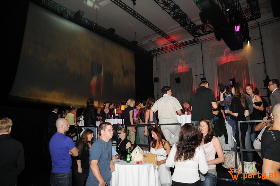 Bild 39 - Discofieber, Halle E im MQ Bild 39