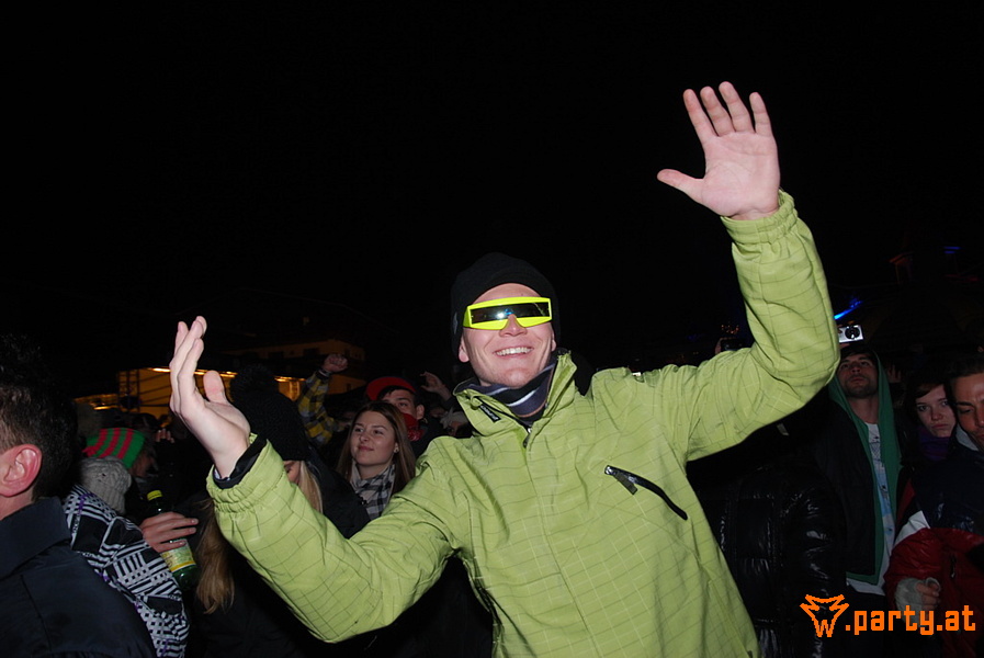 Bild 36 - Rave On Snow - Openair Stage - Dorfplatz, Saalbach Bild 36