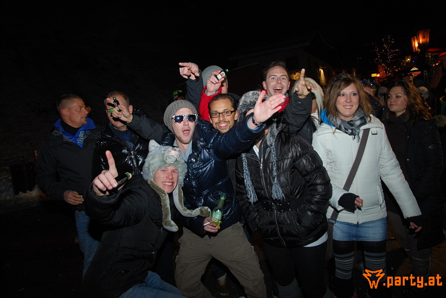 Bild 40 - Rave On Snow - Openair Stage - Dorfplatz, Saalbach Bild 40