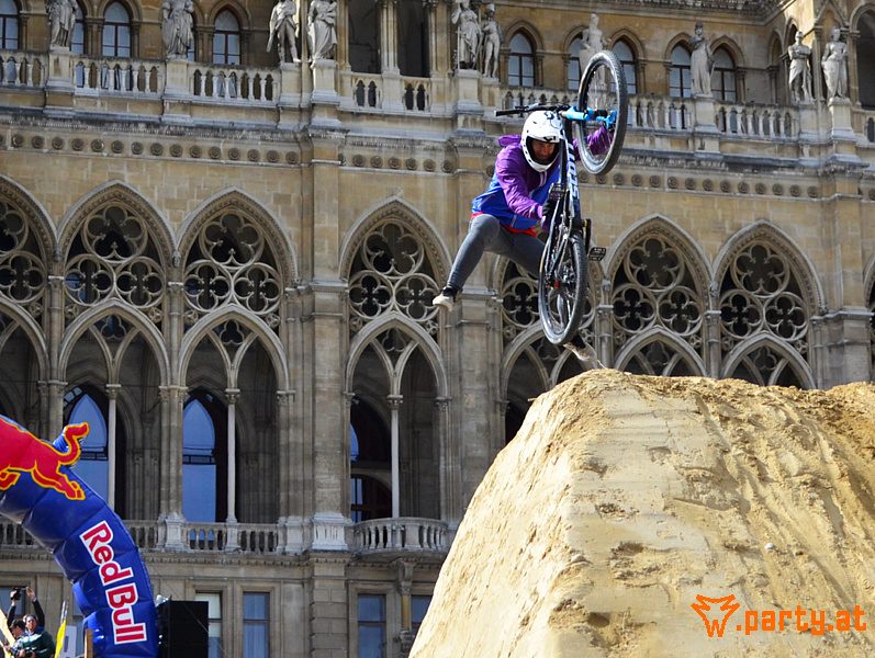 Bild 38 - Vienna Air King Contest am Argus Bike Festival Wien, Rathausplatz Wien Bild 38