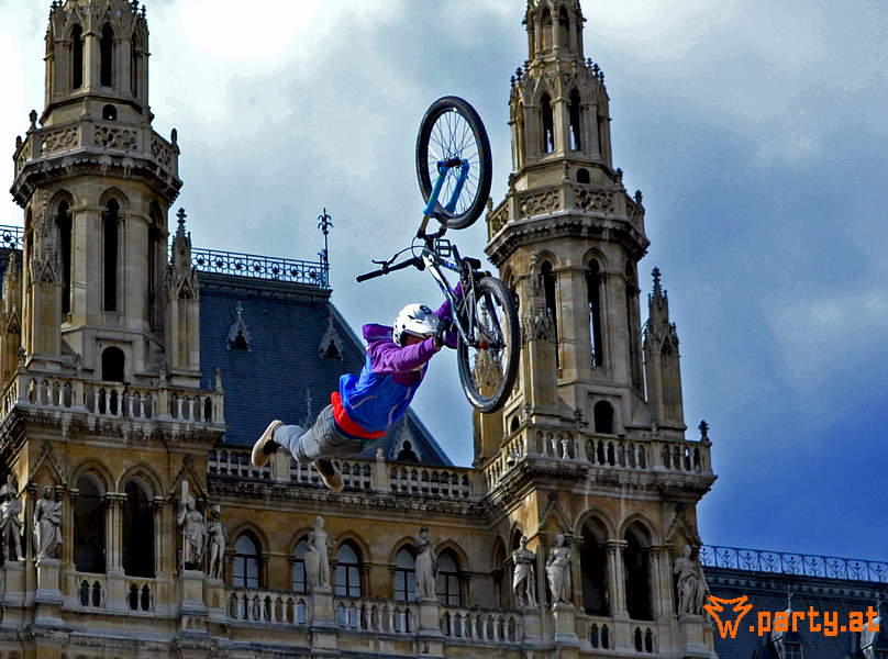 Bild 39 - Vienna Air King Contest am Argus Bike Festival Wien, Rathausplatz Wien Bild 39