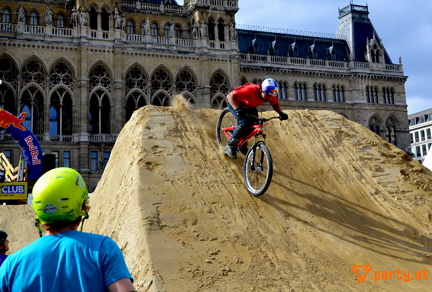 Bild 54 - Vienna Air King Contest am Argus Bike Festival Wien, Rathausplatz Wien Bild 54