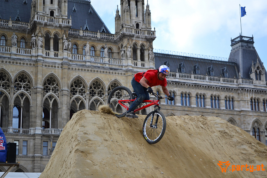 Bild 64 - Vienna Air King Contest am Argus Bike Festival Wien, Rathausplatz Wien Bild 64