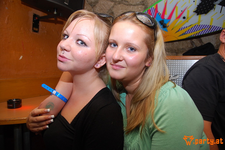 Bild 21 - Surf Worldcup 2013 - Partynight, Martinskeller Bild 21