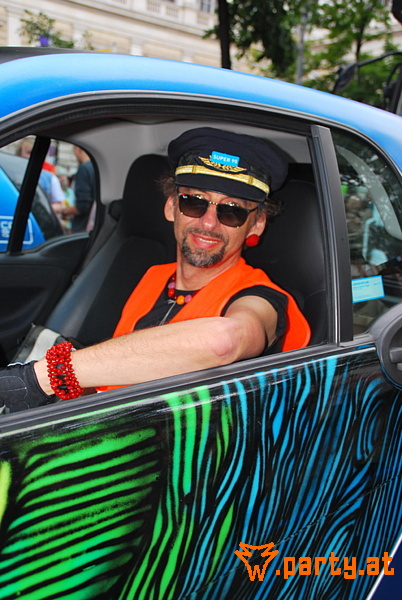 Bild 352 - 20. Regenbogenparade, Wiener Ringstraße Bild 352