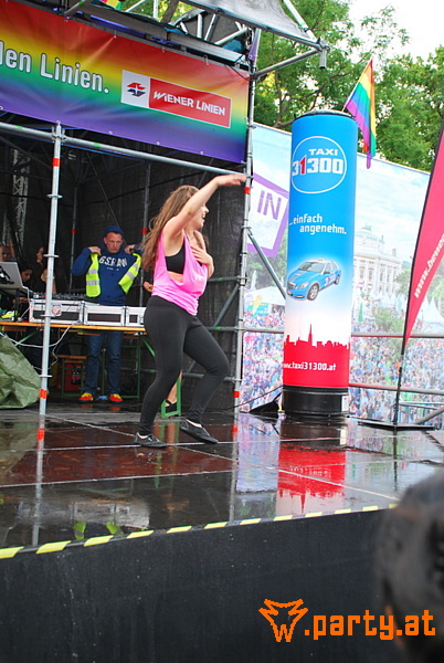 Bild 388 - 20. Regenbogenparade, Wiener Ringstraße Bild 388