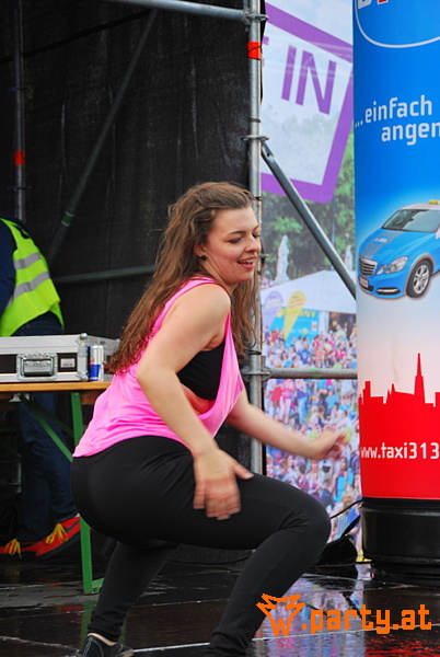 Bild 390 - 20. Regenbogenparade, Wiener Ringstraße Bild 390