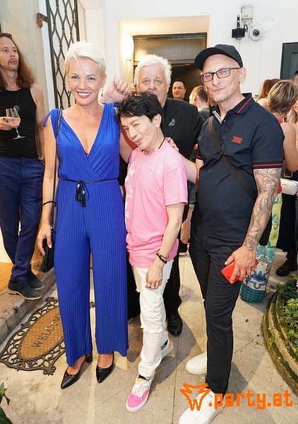 Bild 171 - LA HONG – FASHION INTO GALLERY & ART INTO BOUTIQUE, Boutique & Galerie - Am RosaRosen Hof Bild 171