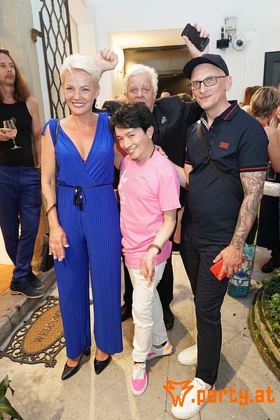 Bild 172 - LA HONG – FASHION INTO GALLERY & ART INTO BOUTIQUE, Boutique & Galerie - Am RosaRosen Hof Bild 172