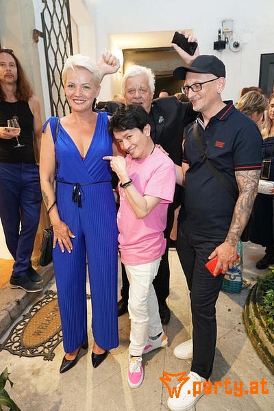 Bild 173 - LA HONG – FASHION INTO GALLERY & ART INTO BOUTIQUE, Boutique & Galerie - Am RosaRosen Hof Bild 173