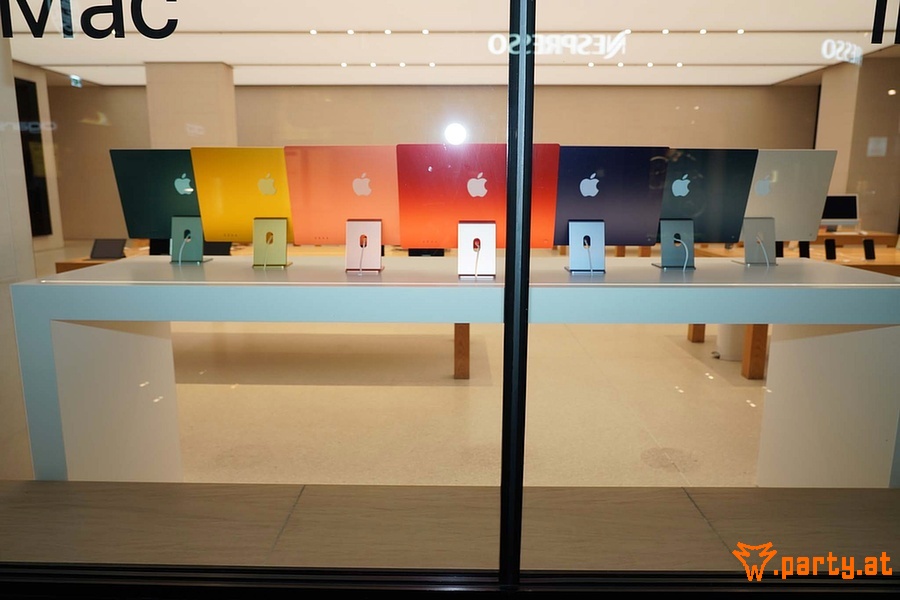 Bild 195 - LA HONG – FASHION INTO GALLERY & ART INTO BOUTIQUE, Boutique & Galerie - Am RosaRosen Hof Bild 195