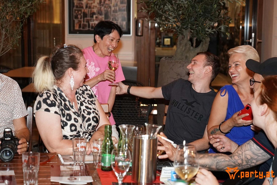 Bild 212 - LA HONG – FASHION INTO GALLERY & ART INTO BOUTIQUE, Boutique & Galerie - Am RosaRosen Hof Bild 212