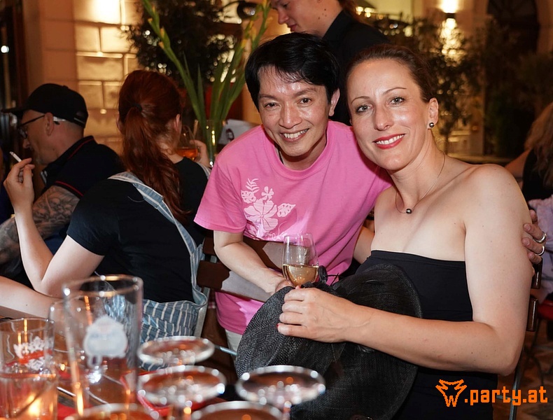 Bild 213 - LA HONG – FASHION INTO GALLERY & ART INTO BOUTIQUE, Boutique & Galerie - Am RosaRosen Hof Bild 213