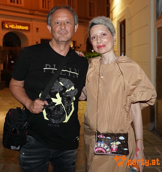 Bild 217 - LA HONG – FASHION INTO GALLERY & ART INTO BOUTIQUE, Boutique & Galerie - Am RosaRosen Hof Bild 217