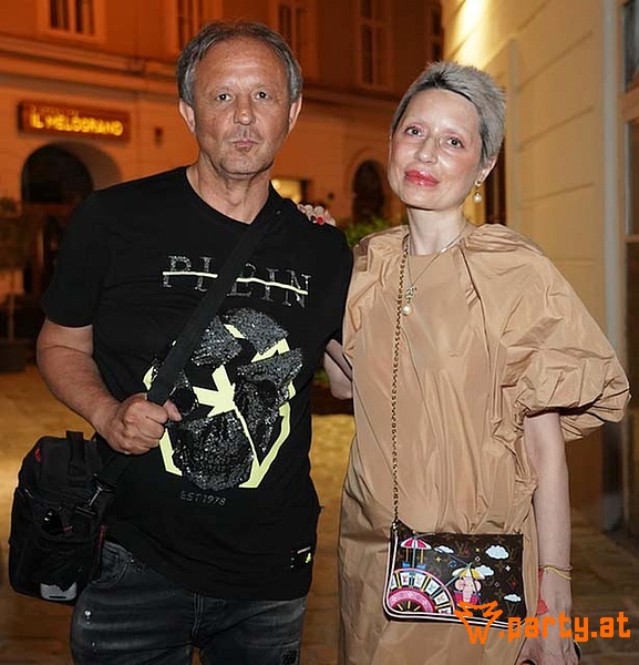 Bild 218 - LA HONG – FASHION INTO GALLERY & ART INTO BOUTIQUE, Boutique & Galerie - Am RosaRosen Hof Bild 218